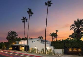 Movie Colony Hotel has Balcony rooms