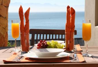 Simon   s Town Guest House has Balcony rooms