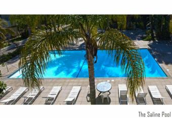 Lemon Tree Inn has Balcony rooms