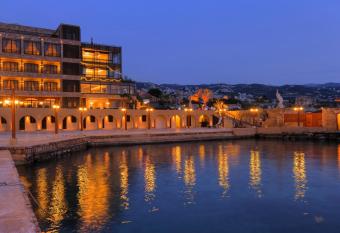 Byblos Sur Mer has Balcony rooms