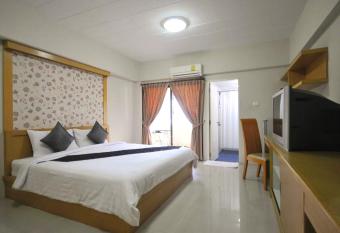 P Park Residence Charansanitwong has Balcony rooms