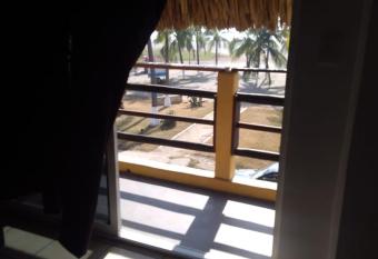 Hotel Papaya Surf has Balcony rooms