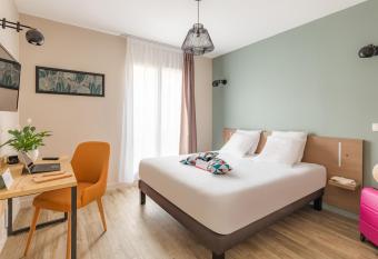 Appart City Confort Agen Centre allows 18 year olds to book a room