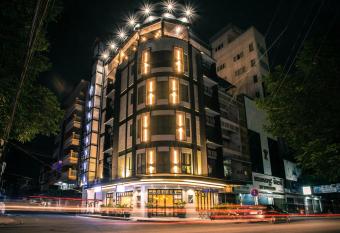 Lavanya Boutique Hotel has Balcony rooms