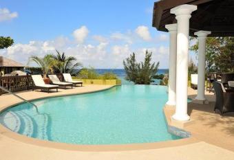 Alexanders Penthouse on the beach allows 18 year olds to book a room