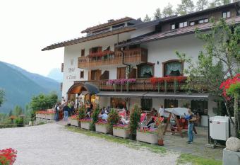 Hotel il Cardo has Balcony rooms