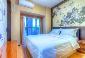 Xing Yu Legend Service Apartment Canton Fair Branch has Balcony rooms