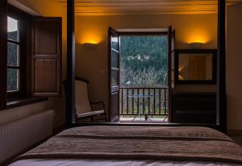 Epoches Luxury Suites allows 18 year olds to book a room