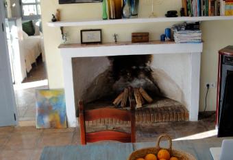 la fontana has rooms with a private hot tub