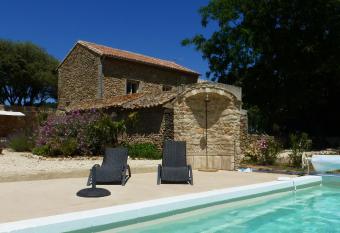 mas de costebelle allows 18 year olds to book a room