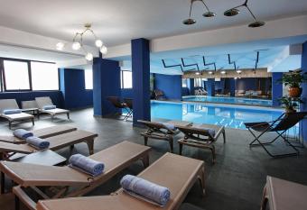 L.M Club Hotel allows 18 year olds to book a room