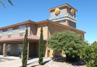 Comfort Inn & Suites Las Cruces Mesilla allows 18 year olds to book a room