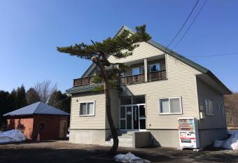 Pension Yu has Balcony rooms