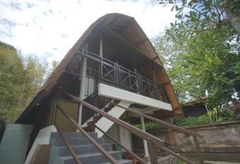 Peneeda View Beach Hotel has Balcony rooms