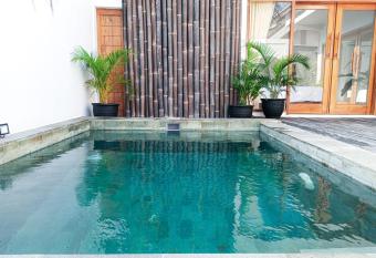 Watukarung Prapto Homestay has Balcony rooms