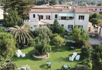 Hotel Casa Lupi has Balcony rooms