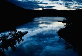 Club Tadoussac allows 18 year olds to book a room