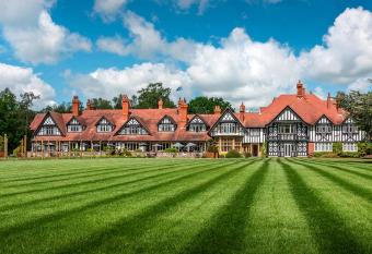 Petwood Hotel allows 18 year olds to book a room