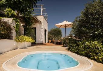 Botania Relais & Spa - The Leading Hotels of the World allows 18 year olds to book a room