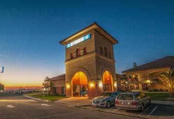 Motel 6 Santa Nella Los Banos Ca has Smoking rooms