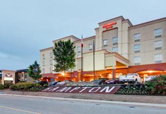 Hampton Inn by Hilton Kamloops allows 18 year olds to book a room