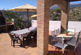 La Revuelta has Smoking/Balcony rooms