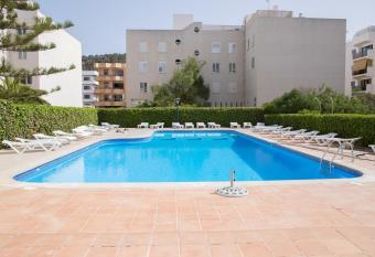 Hostal Sunset Ibiza has Balcony rooms