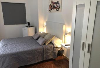 Hostal Tamonante has Balcony rooms