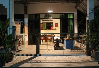 Rec Art (House of recycle+Art) has Balcony rooms