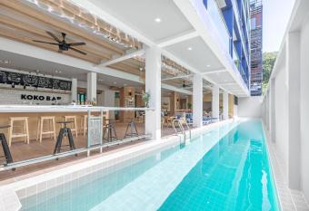 Kokotel Krabi Oasis allows 18 year olds to book a room