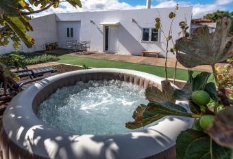 Apto. Aica Maraga (Aeropuerto) has Balcony rooms