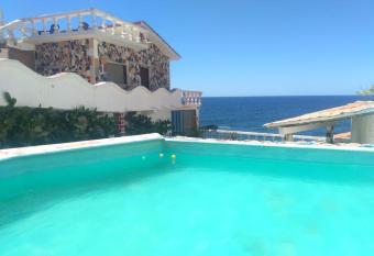 Chula House- Bed&Breakfast has Balcony rooms