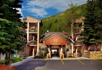 Eagle Point Resort allows 18 year olds to book a room