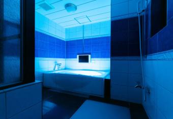 HOTEL PERRIER (Adult Only) allows 18 year olds to book a room