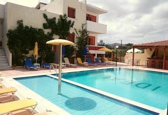 Ideal Hotel has Balcony rooms