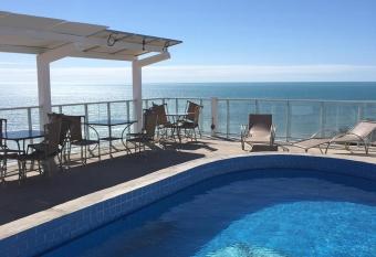 Pousada do Toby has Smoking rooms