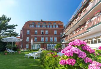 Nordseehotel Freese has Balcony rooms