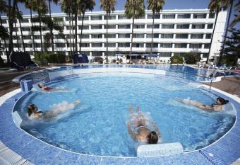 Playa Del Sol - Adults Only allows 18 year olds to book a room