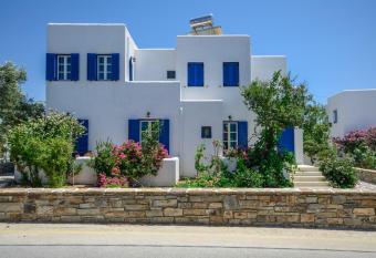 Agia Anna Living allows 18 year olds to book a room