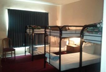 Collins Avenue Hostel allows 18 year olds to book a room