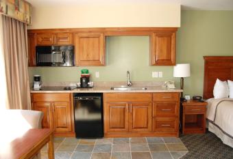 Best Western Driftwood Inn has Balcony rooms