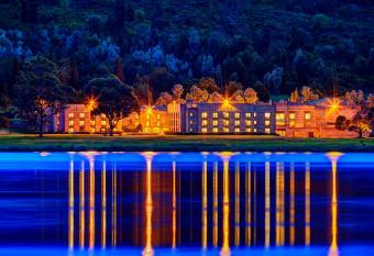 Estelar Paipa Hotel Spa & Y Centro De Convenciones allows 18 year olds to book a room