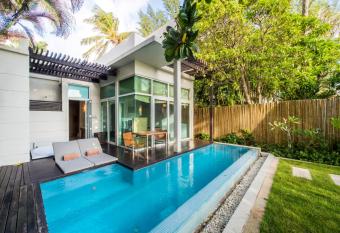 Aleenta Resort And Spa, Phuket-Phangnga - SHA Plus allows 18 year olds to book a room