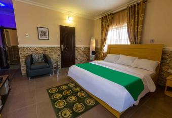 Berbera Palace Royale has Balcony rooms