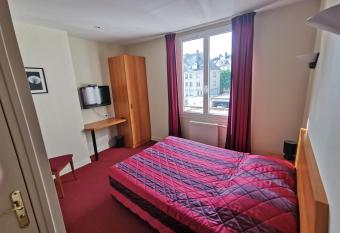 La Consigne Caen Gare SNCF Centre allows 18 year olds to book a room