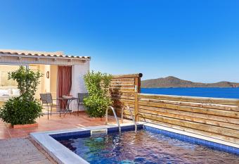Elounda Eleon Villas has Balcony rooms