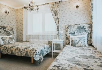 Van Vila has Balcony rooms