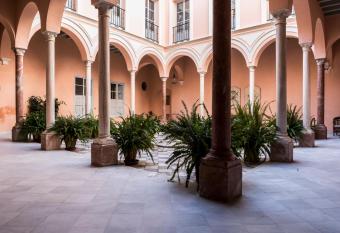 Palacio M  rmoles has Balcony rooms