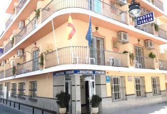 Hostal Italia has Balcony rooms