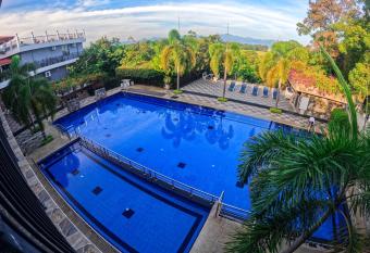 Centauria Wild has Balcony rooms